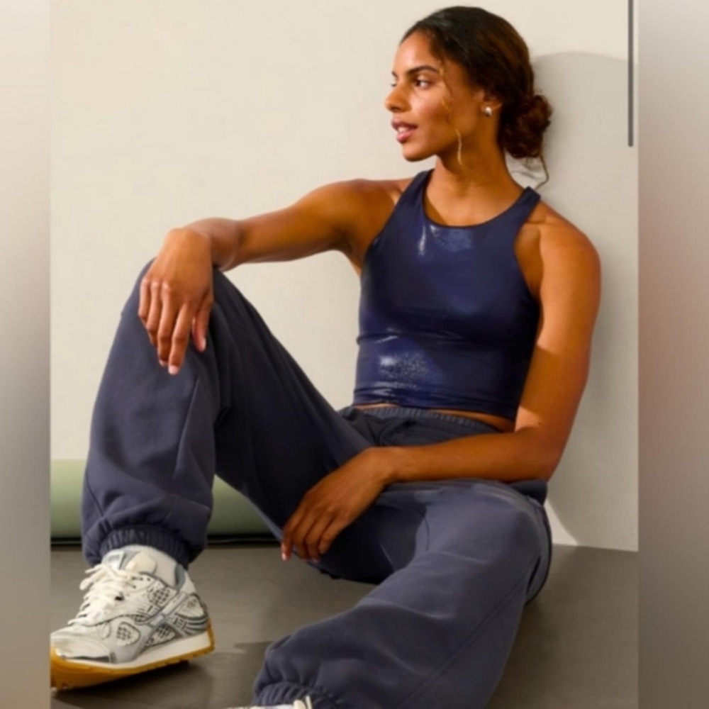 Athleta+Simone Biles limited Edition Shine Purpose Cropped Sports Bra Athleisure